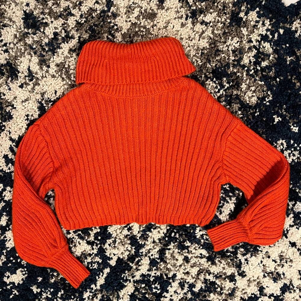 Urban Outfitters Cropped Turtleneck Orange Sweater - Womens Sz Medium